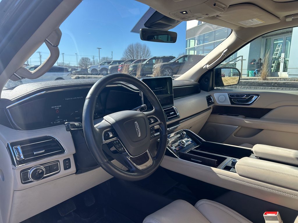 Used 2020 Lincoln Navigator Reserve w/ Luxury Package image 8