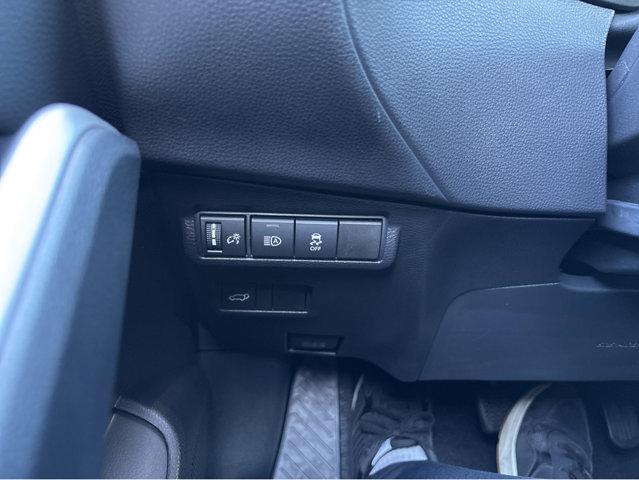 New 2026 Toyota Corolla Cross XLE image 32