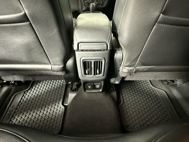 Used 2021 Jeep Compass Latitude w/ Sun and Sound Group AWD/4WD image 23