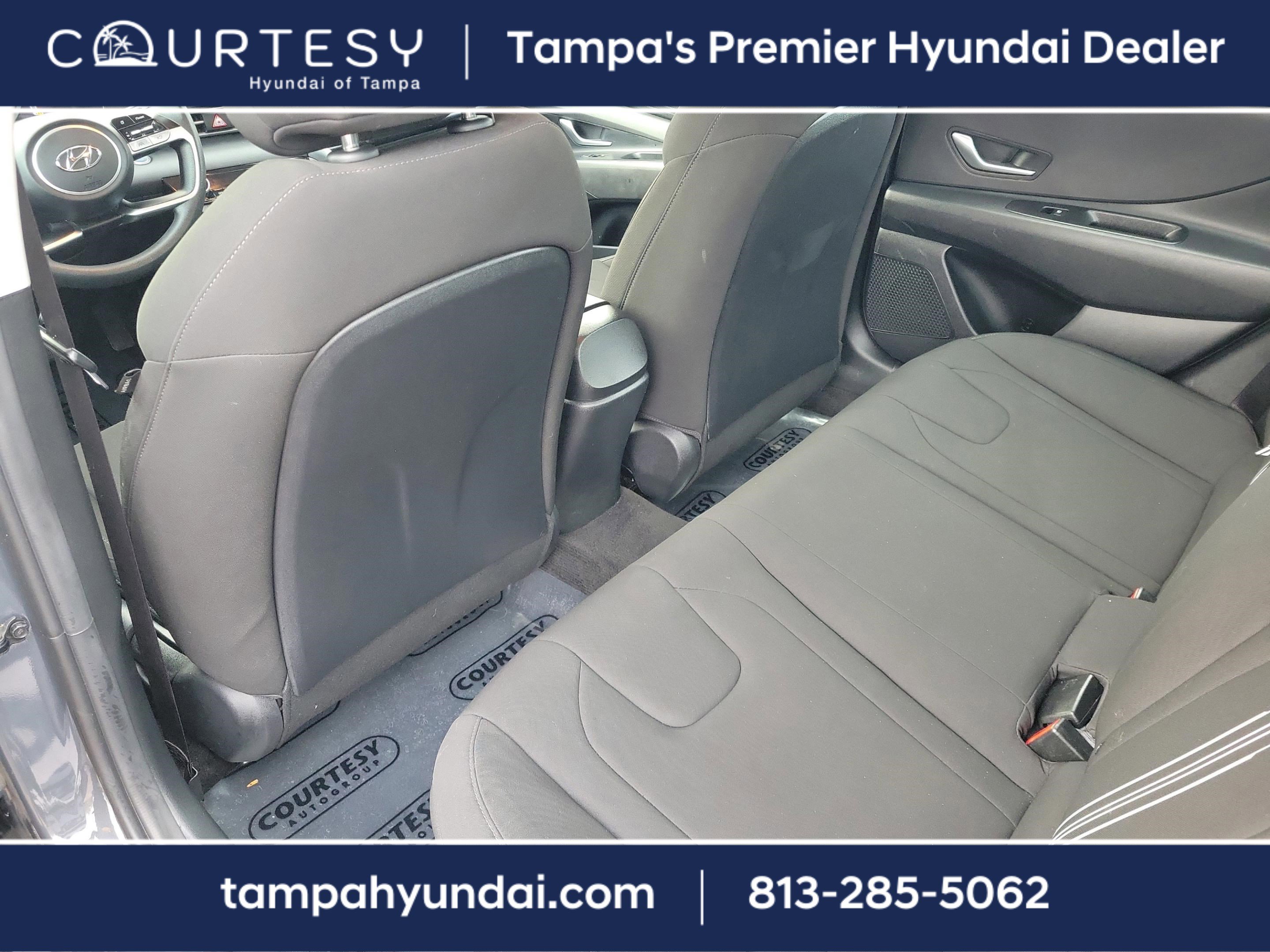 Used 2023 Hyundai Elantra SEL image 10