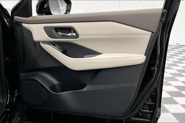 New 2025 Nissan Rogue SL image 37