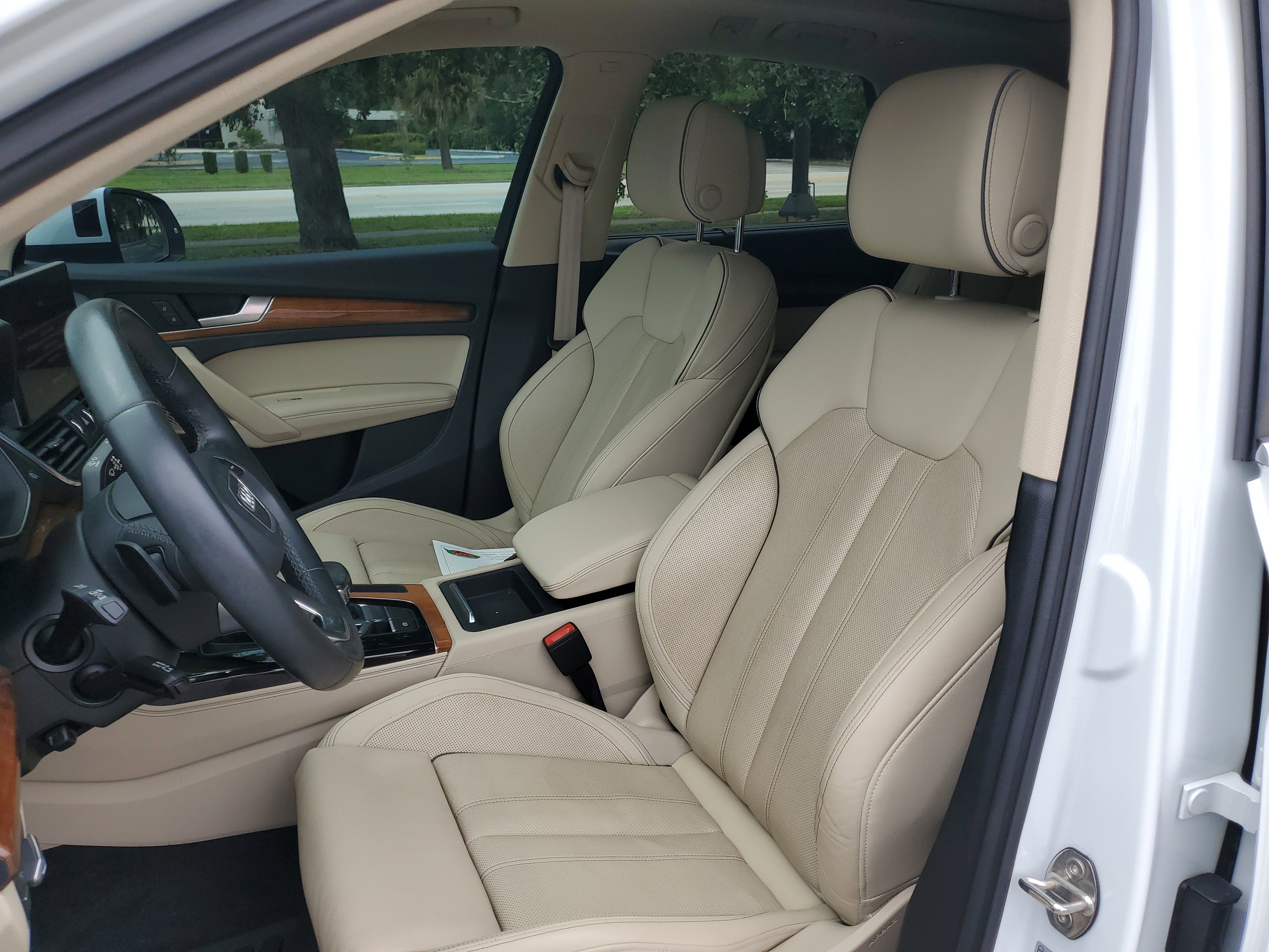 Used 2022 Audi Q5 e Premium Plus image 14