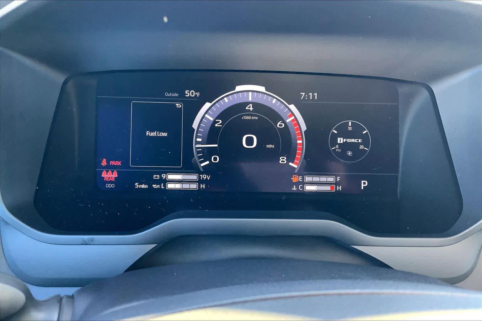 New 2026 Toyota Tundra Platinum AWD/4WD image 18
