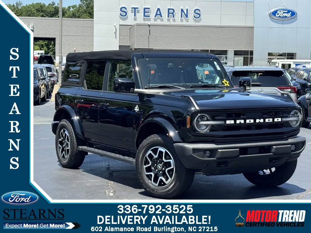 Used 2023 Ford Bronco Outer Banks image 1