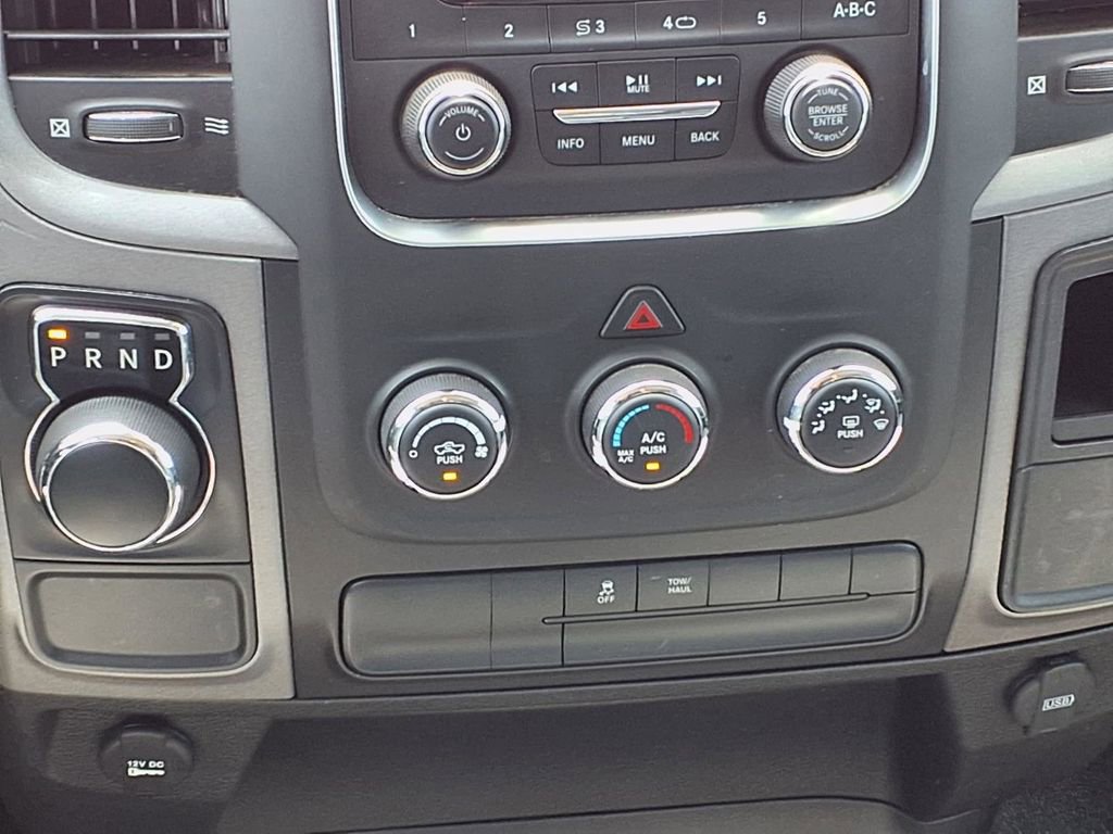 Used 2020 RAM 1500 Tradesman RWD image 16