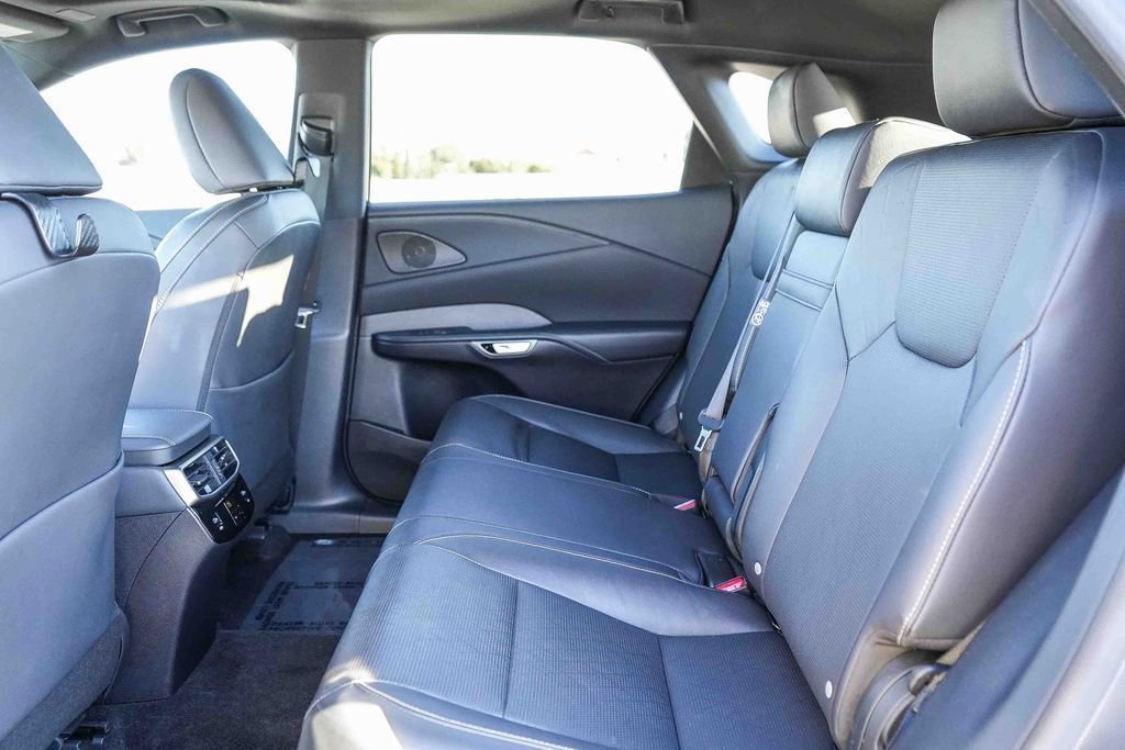 Used 2024 Lexus RX 350 Premium image 19