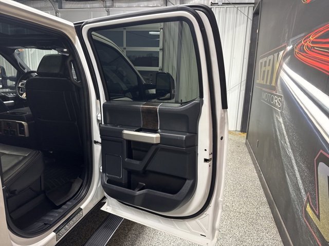 Used 2022 Ford F250 Lariat w/ Tremor Off-Road Package image 24