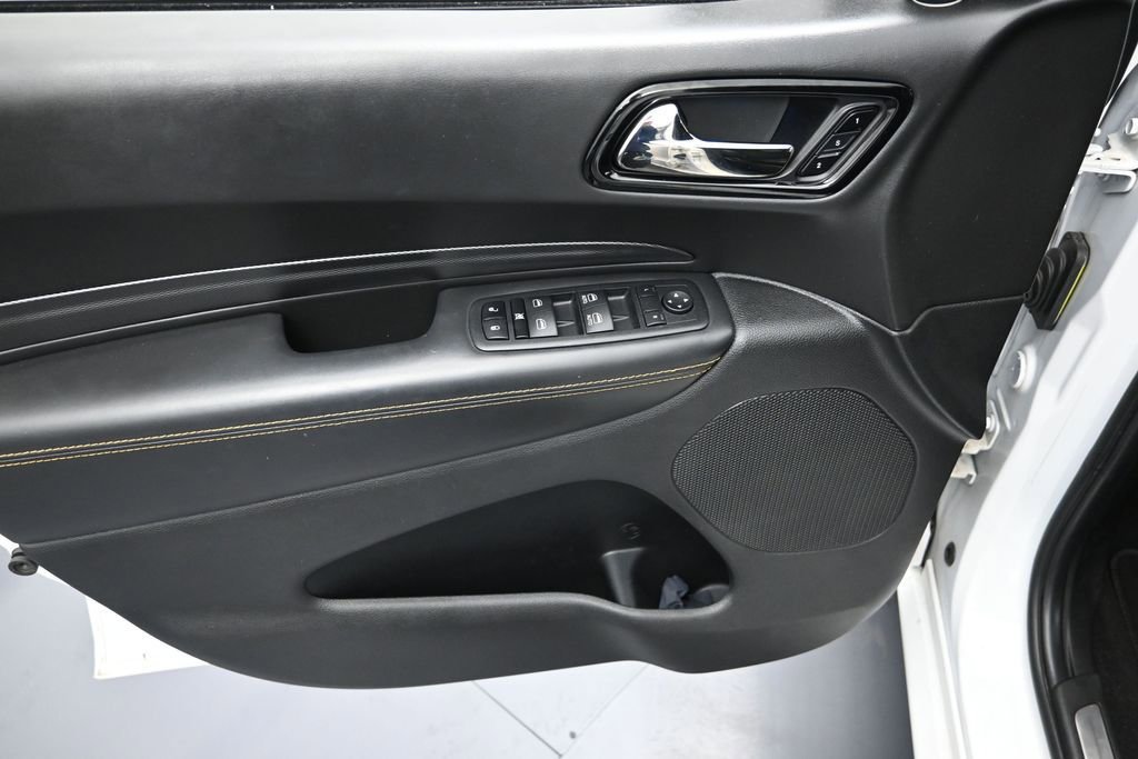Used 2023 Dodge Durango R/T RWD image 10
