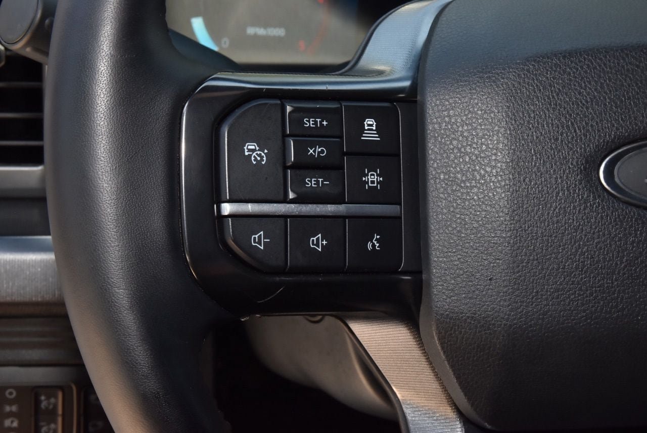 Used 2025 Ford F250 Platinum AWD/4WD image 23