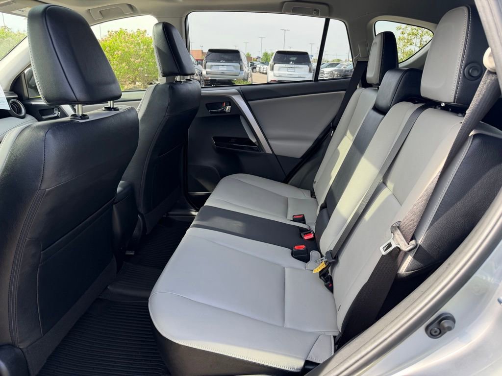 Used 2018 Toyota RAV4 Limited w/ Protection Package AWD/4WD image 7