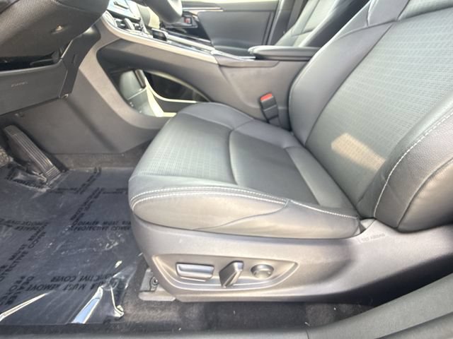 Used 2024 Toyota bZ4X AWD image 12