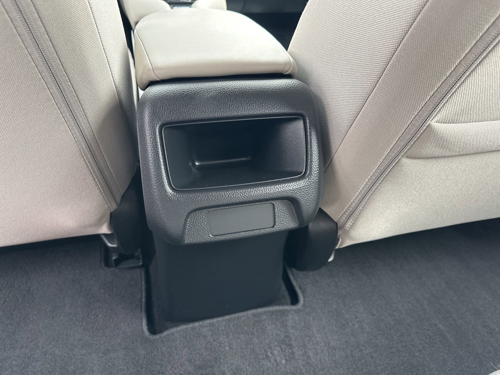 Used 2023 Honda HR-V LX image 18