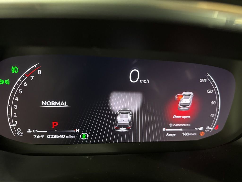 Used 2023 Acura MDX SH-AWD w/ Advance Package image 30