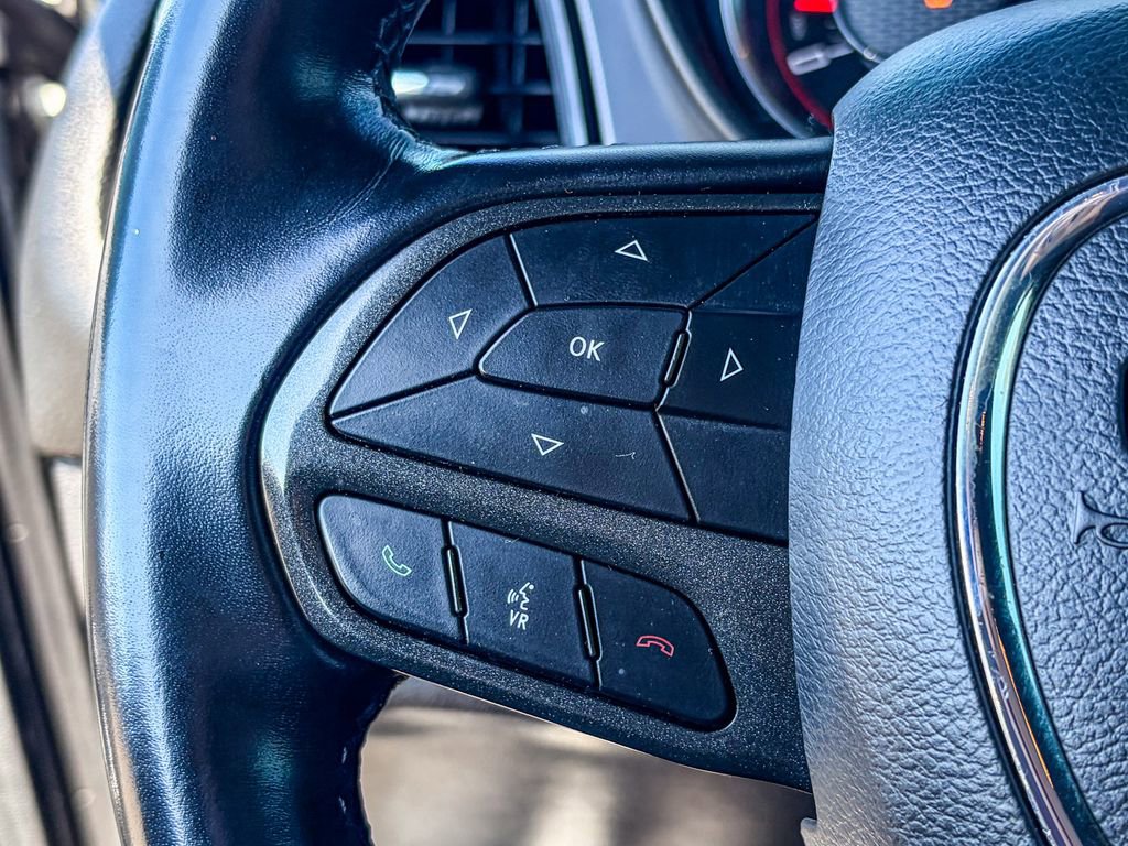 Used 2021 Dodge Challenger SXT image 41