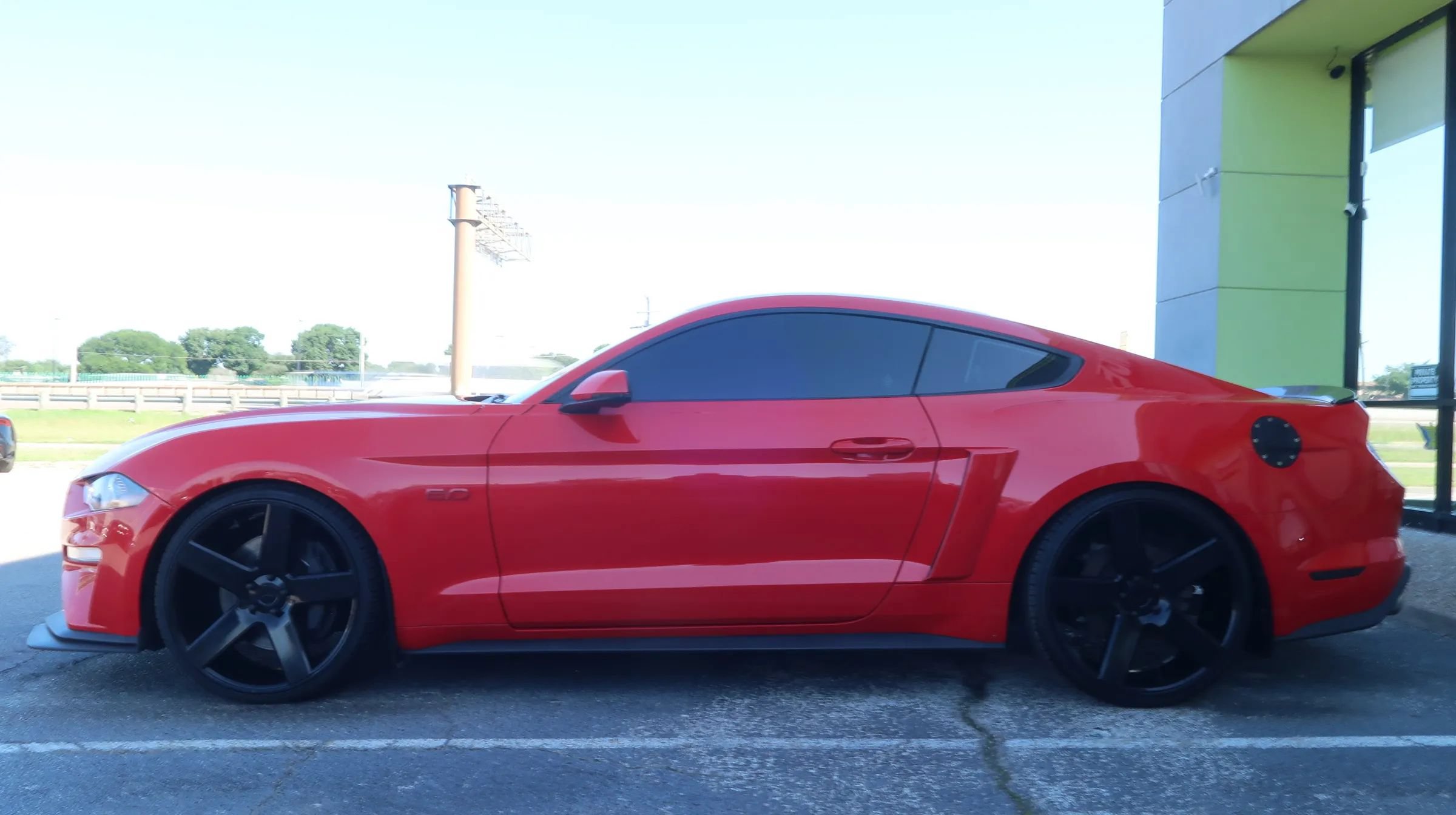 Used 2019 Ford Mustang GT Premium w/ Performance Package - Level 2 RWD image 7