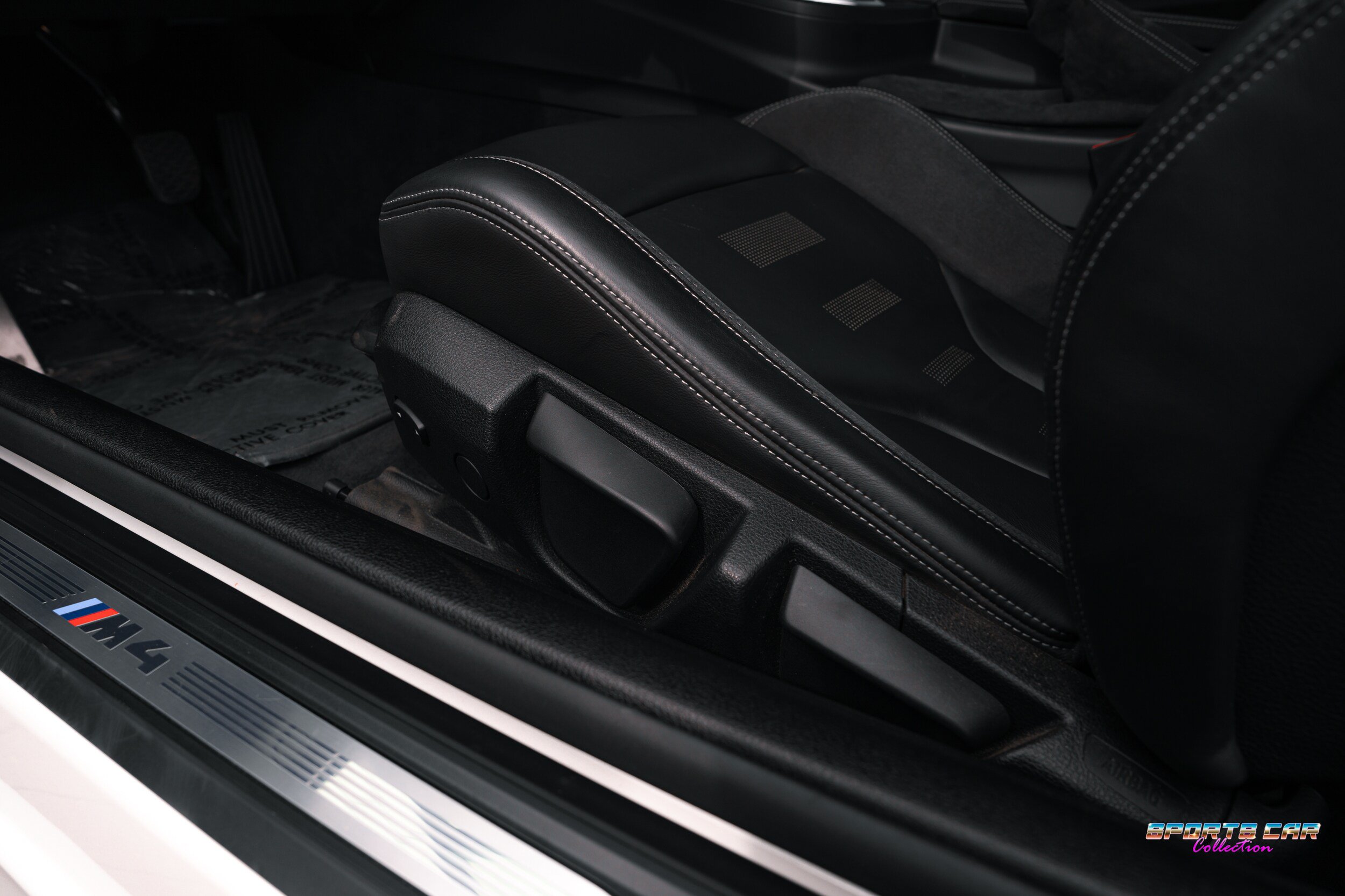Used 2016 BMW M4 GTS RWD image 27