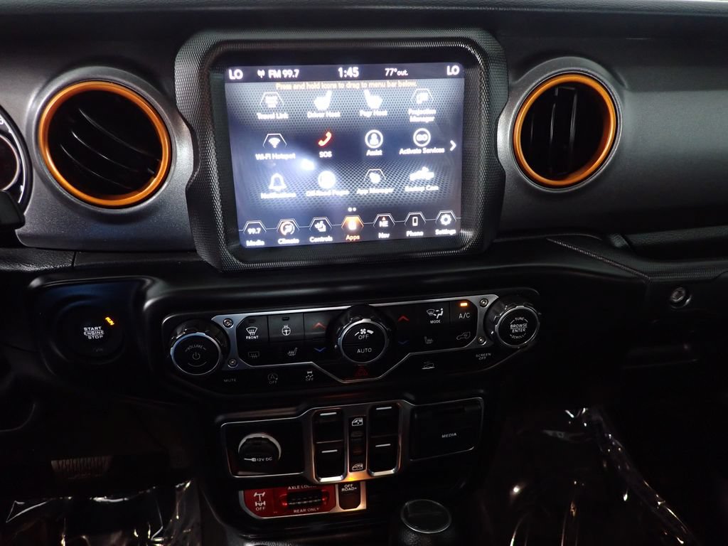 Used 2022 Jeep Gladiator Mojave w/ Cold Weather Group AWD/4WD image 28