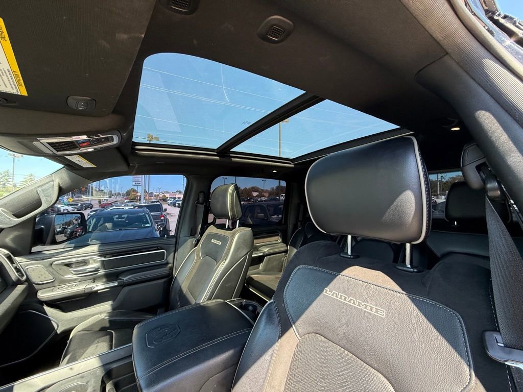 Used 2019 RAM 1500 Laramie AWD/4WD image 14