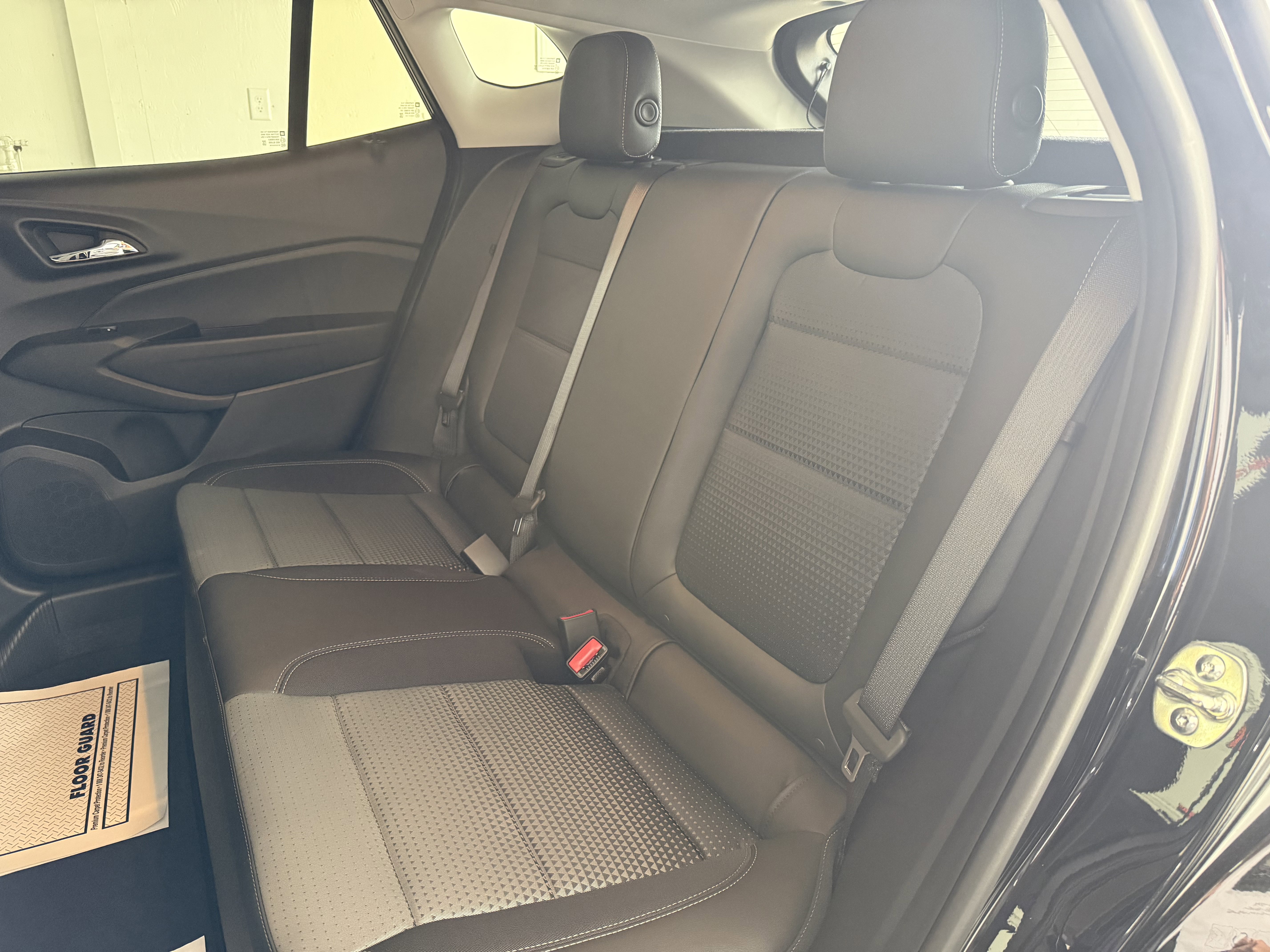 New 2026 Chevrolet Trax LT w/ LT Convenience Package image 36