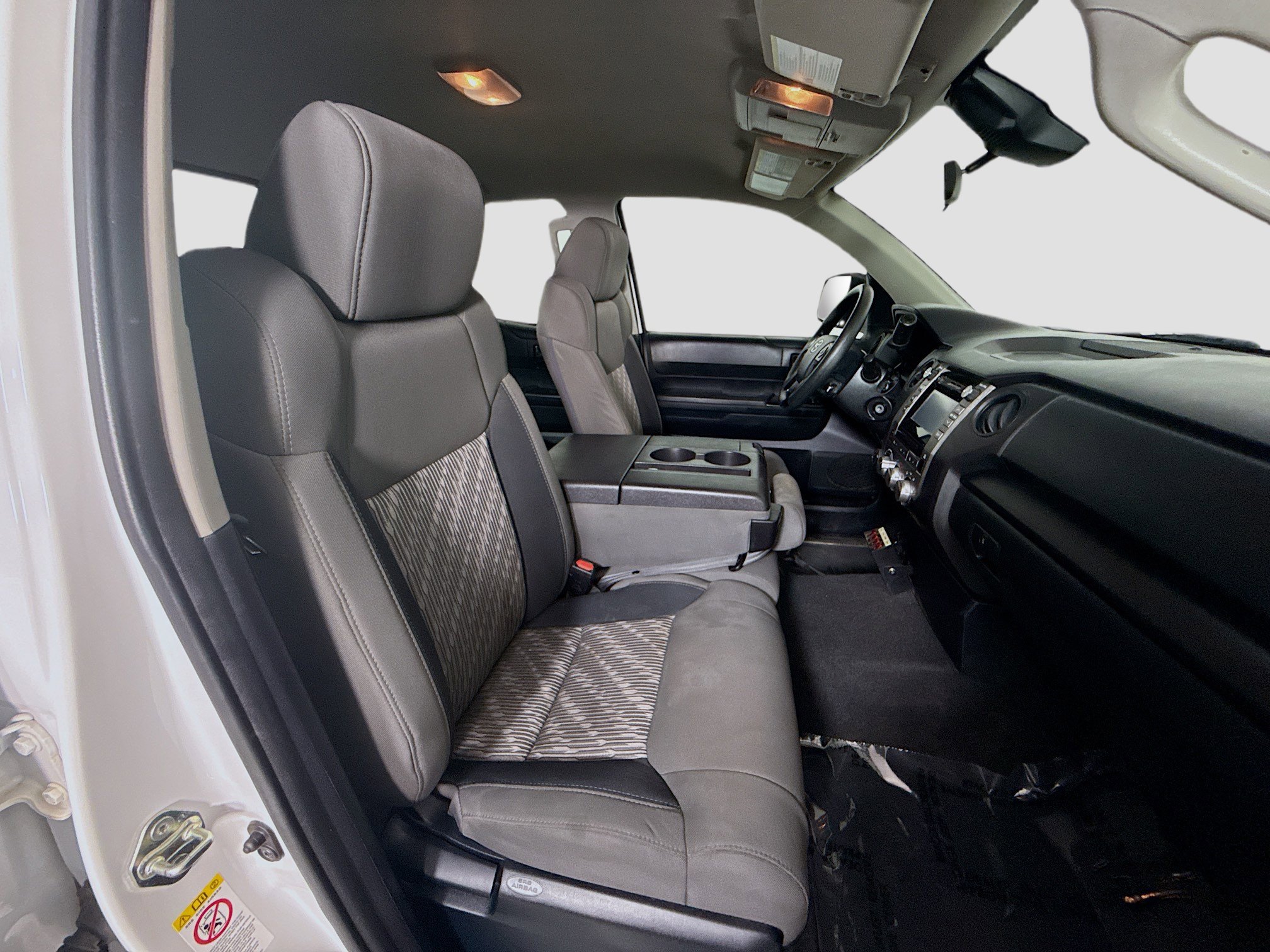 Used 2018 Toyota Tundra Limited image 28