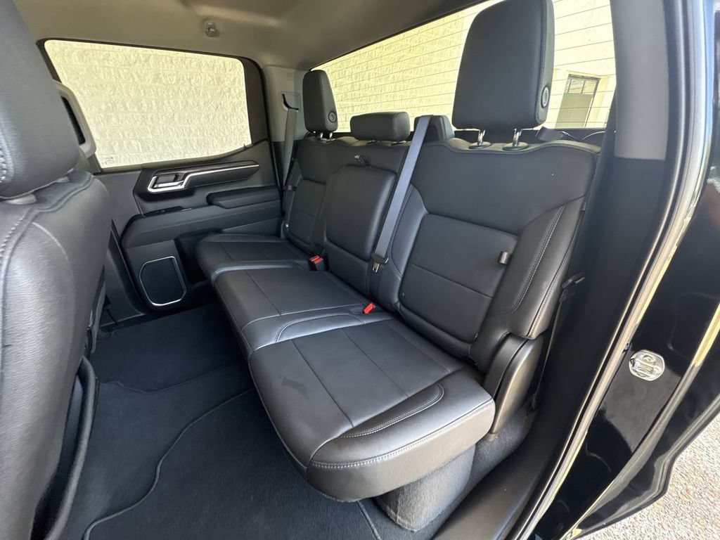 Certified 2025 GMC Sierra 1500 SLT AWD/4WD image 25