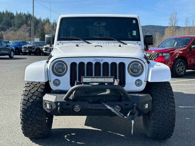 Used 2017 Jeep Wrangler Unlimited Sahara w/ Connectivity Group AWD/4WD image 7