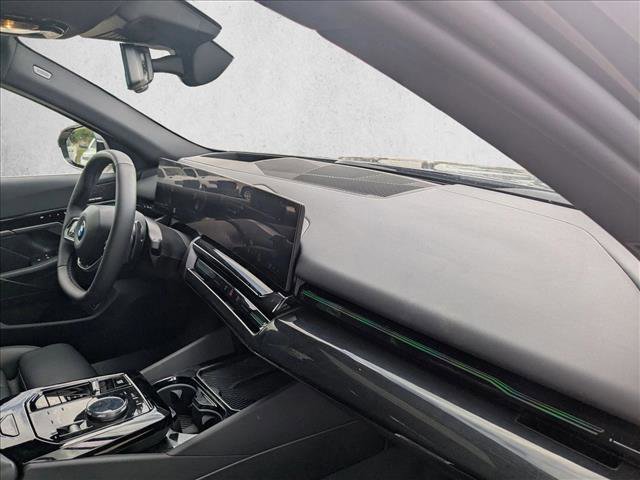 Used 2025 BMW 530i RWD image 20