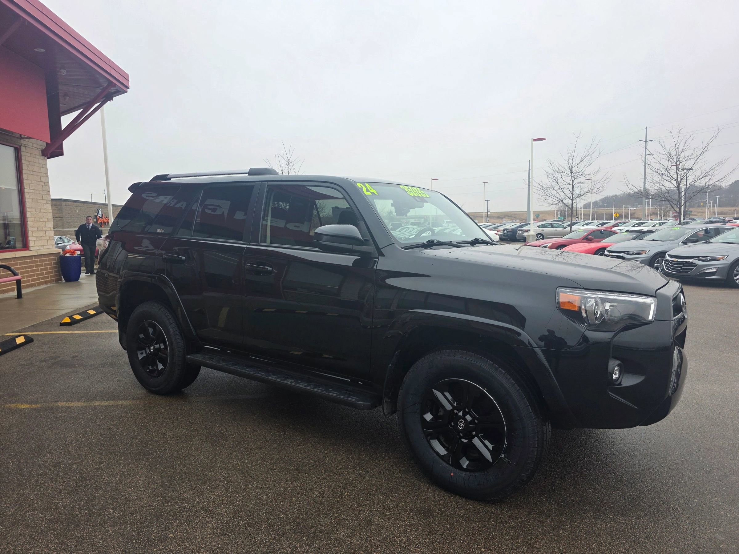 Used 2024 Toyota 4Runner SR5 image 3