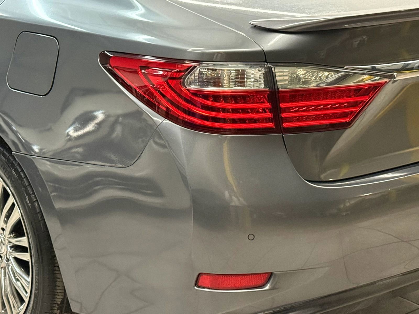 Used 2014 Lexus ES 350 w/ Premium Package image 12