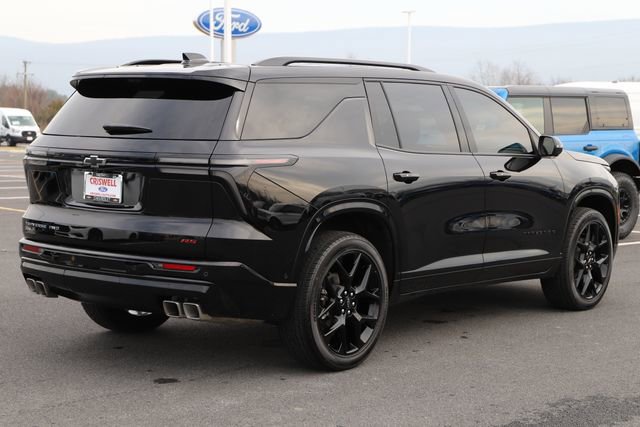 Used 2026 Chevrolet Traverse RS AWD/4WD image 5