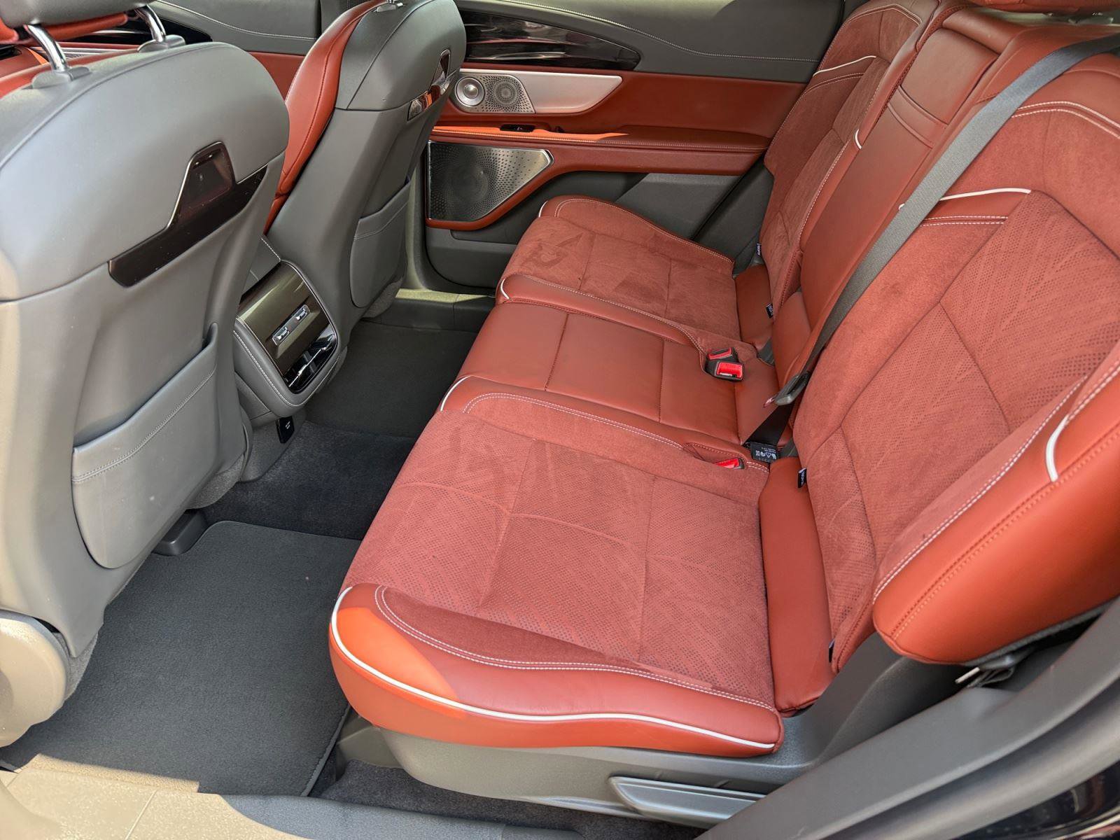 Used 2024 Lincoln Nautilus Black Label w/ Jet Appearance Package (87T) image 7