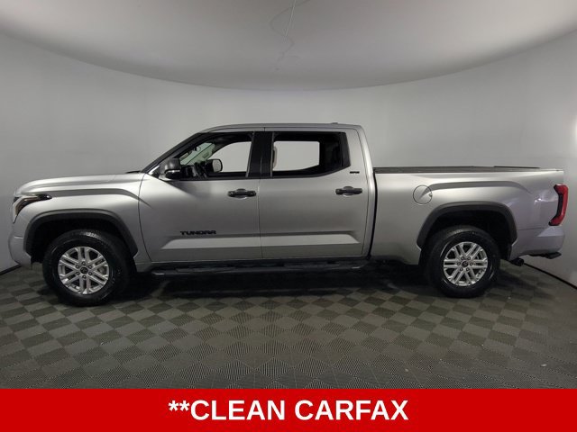 Used 2022 Toyota Tundra SR5 w/ SR5 Convenience Package AWD/4WD image 5