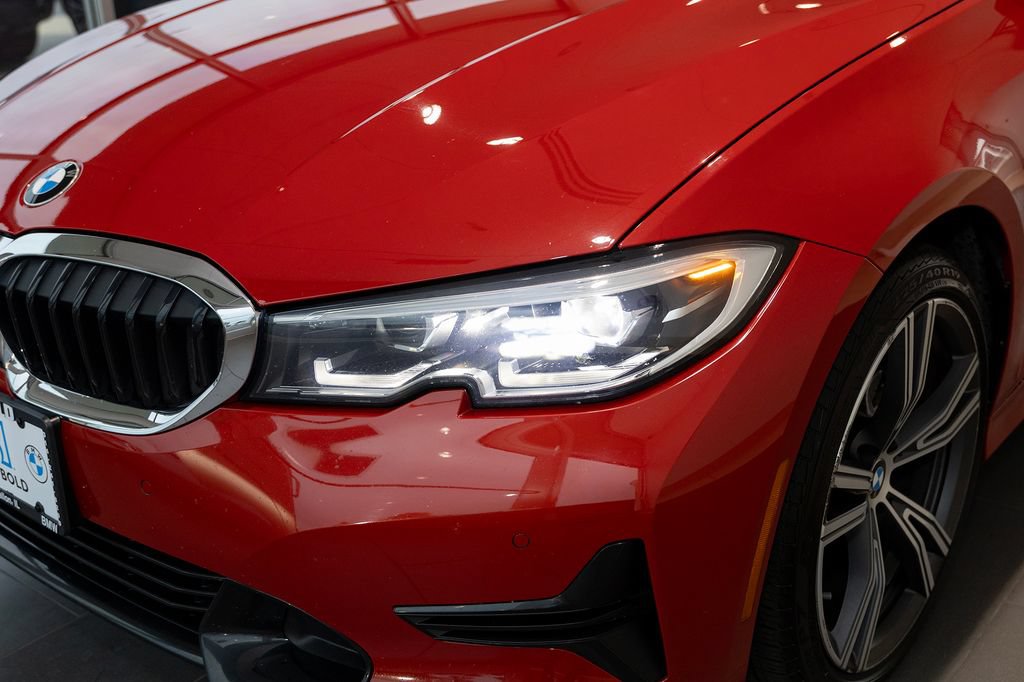 Used 2020 BMW 330i xDrive Sedan w/ Convenience Package AWD/4WD image 12