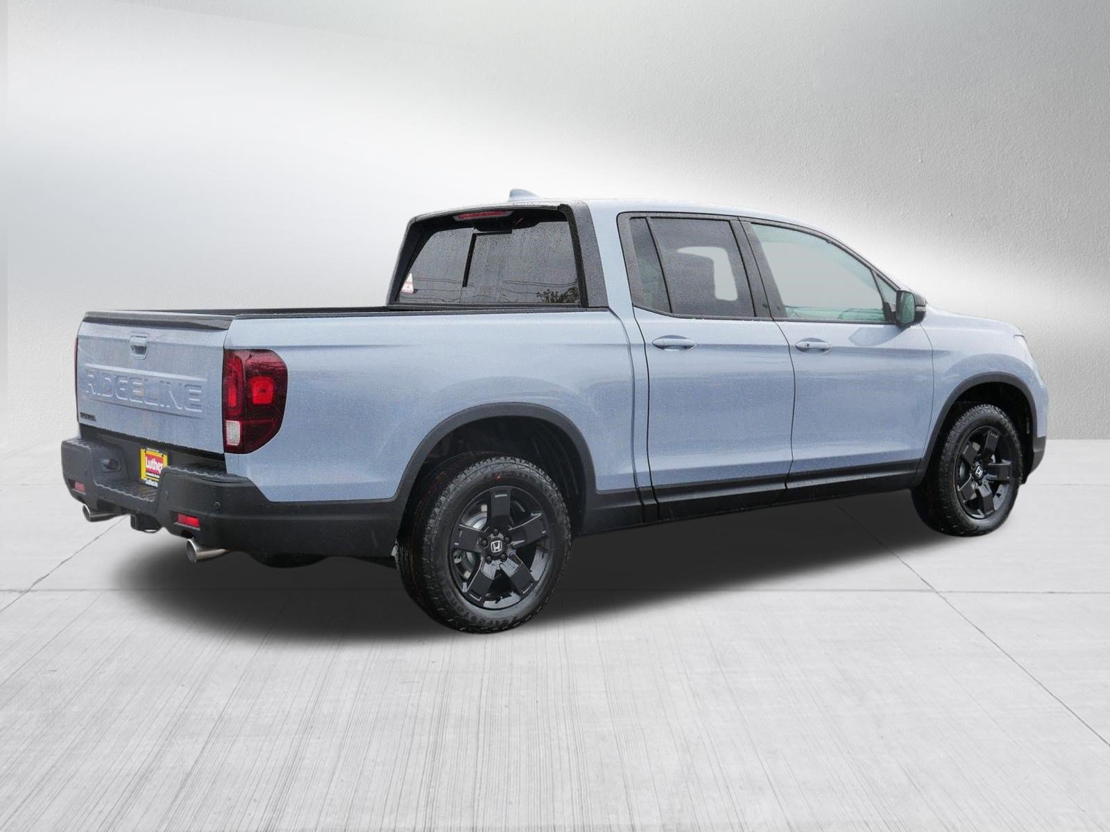 New 2026 Honda Ridgeline Black Edition image 7