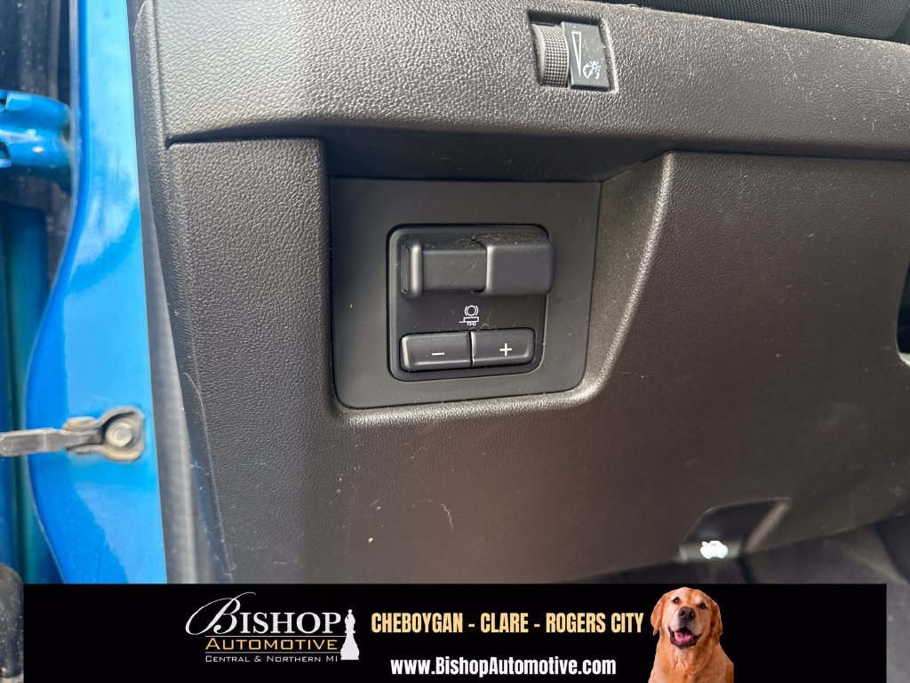 Used 2023 Chevrolet Colorado Z71 w/ Z71 Convenience Package 2 AWD/4WD image 23
