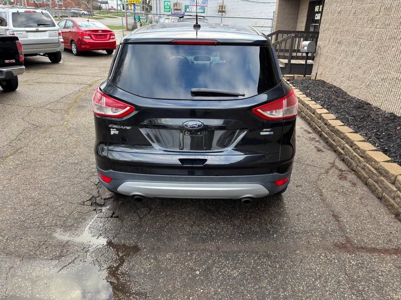 Used 2014 Ford Escape SE image 4