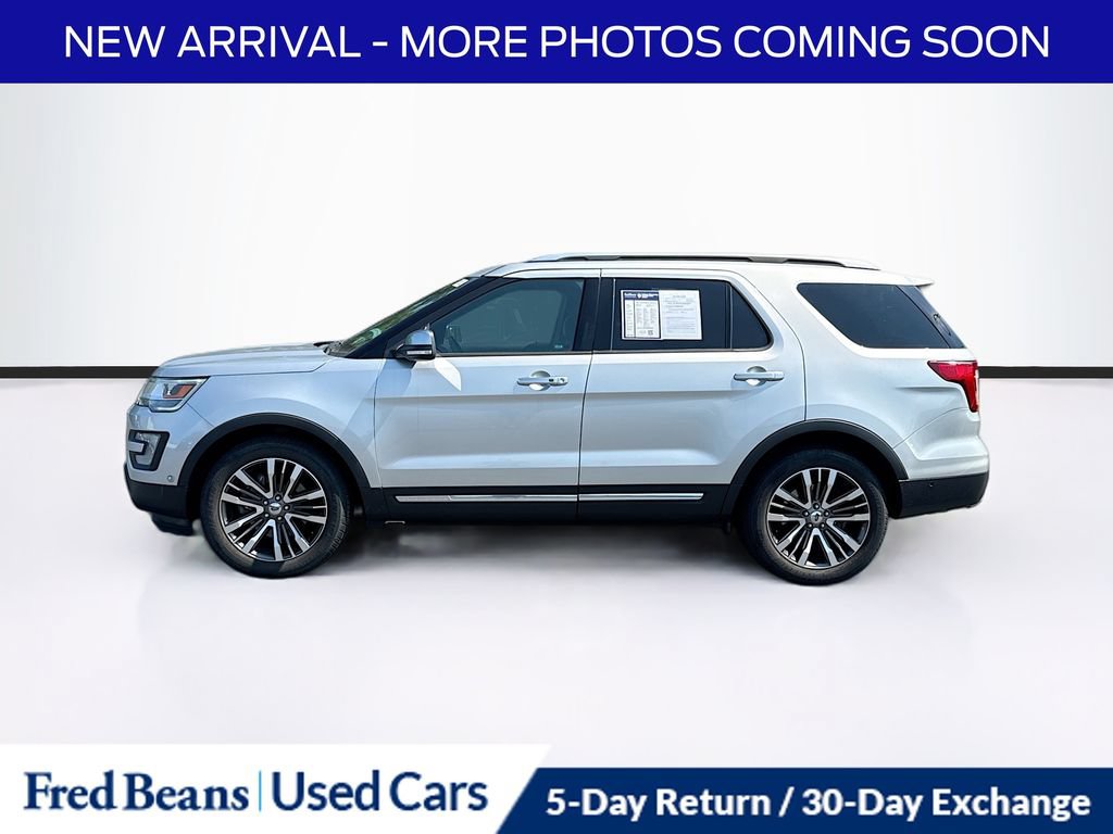 Used 2017 Ford Explorer Platinum AWD/4WD image 4