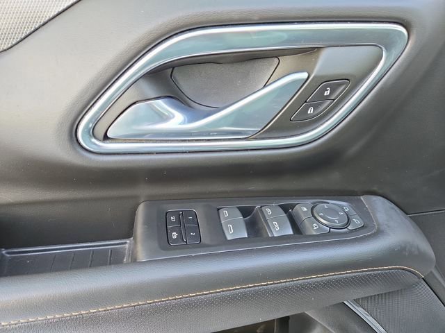 Used 2023 GMC Yukon XL AT4 w/ AT4 Premium Plus Package image 16