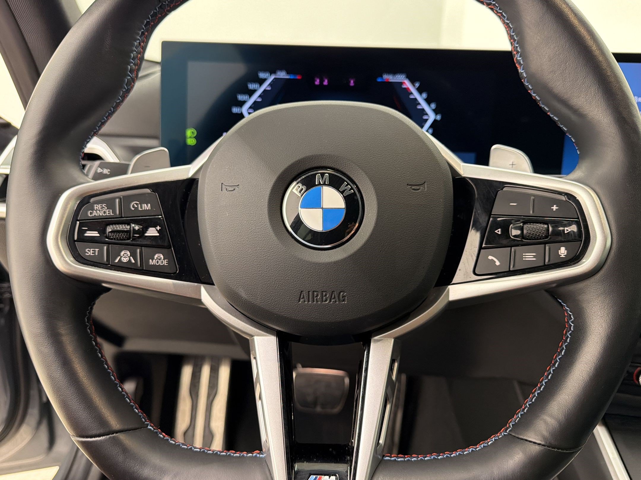 Used 2025 BMW M340i w/ Premium Package RWD image 16