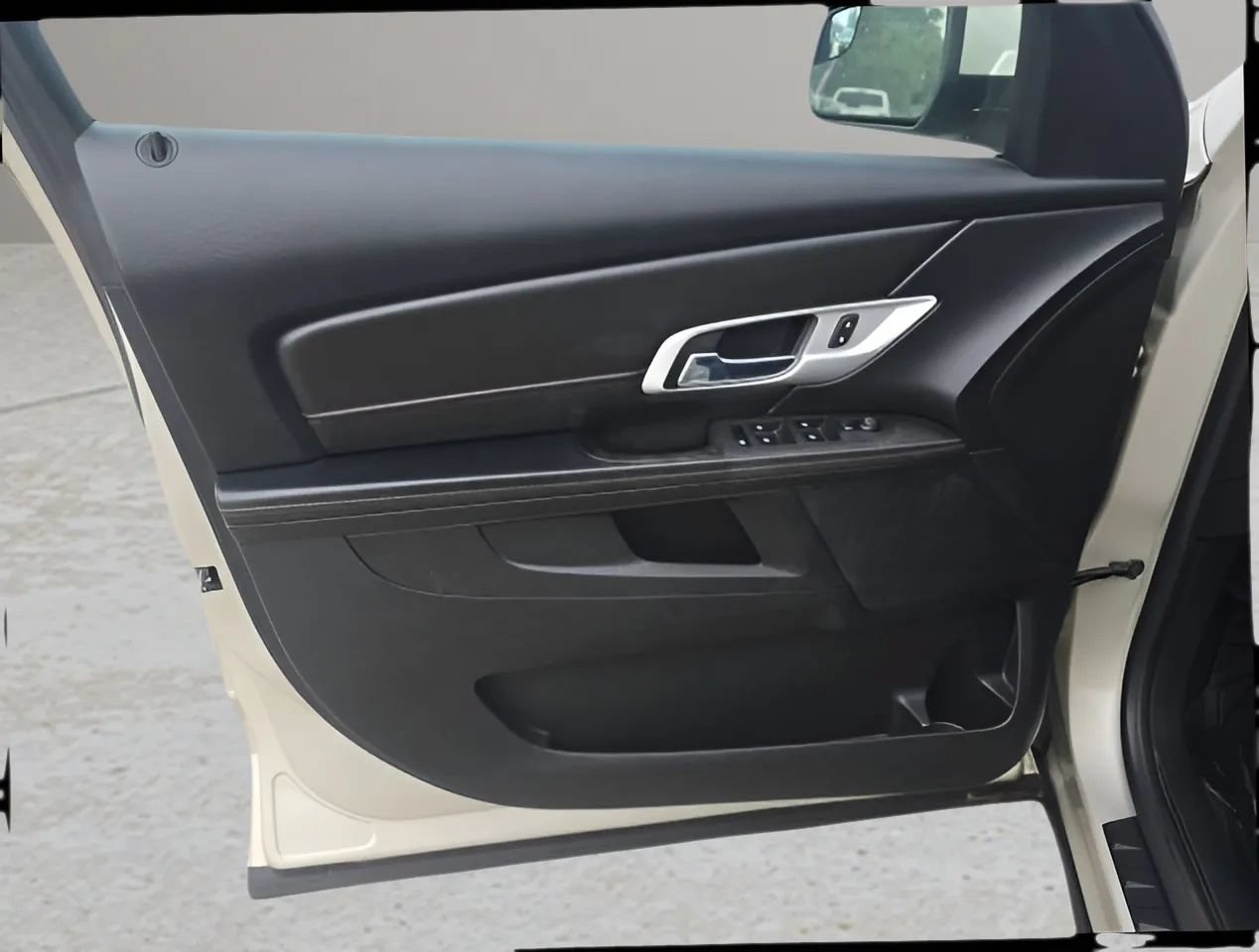 Used 2014 GMC Terrain SLE FWD image 9