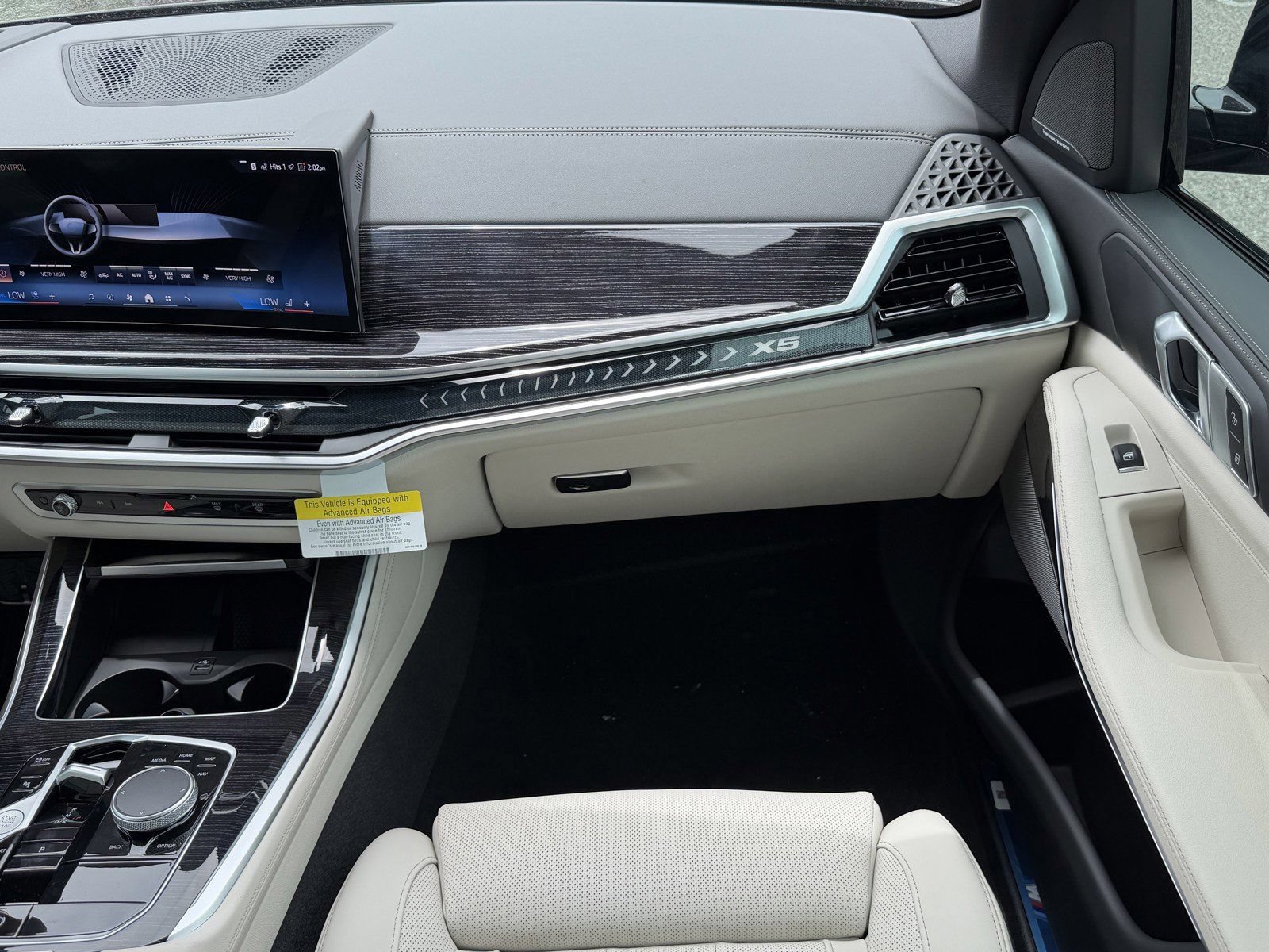 New 2026 BMW X5 sDrive40i w/ M Sport Package RWD image 18