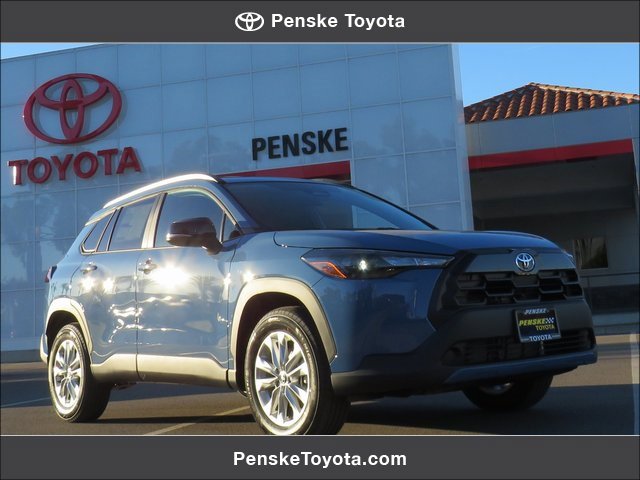 New 2026 Toyota Corolla Cross LE image 1