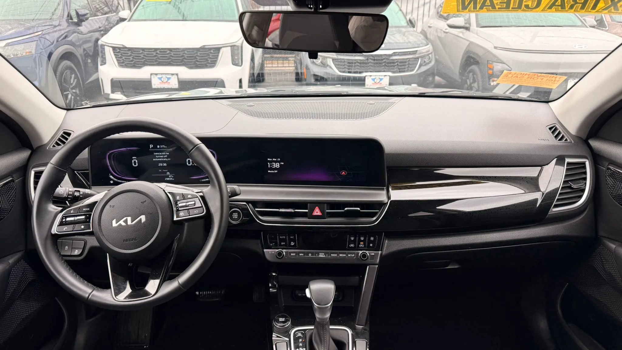Used 2025 Kia Seltos S FWD image 15