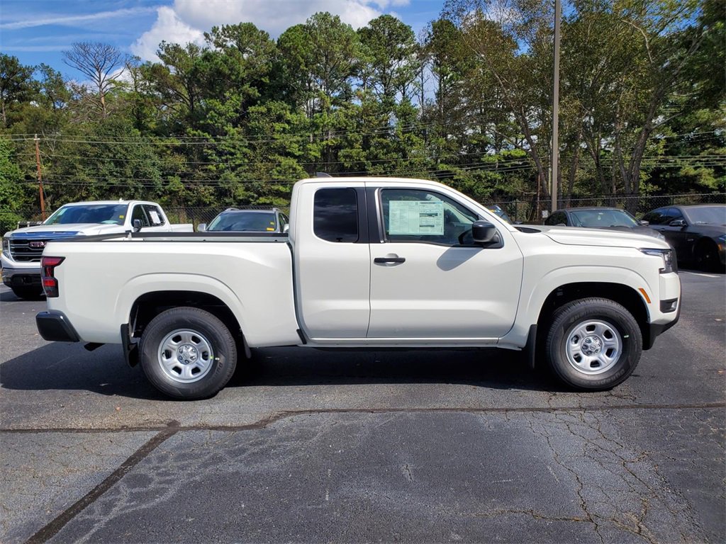New 2026 Nissan Frontier S image 2