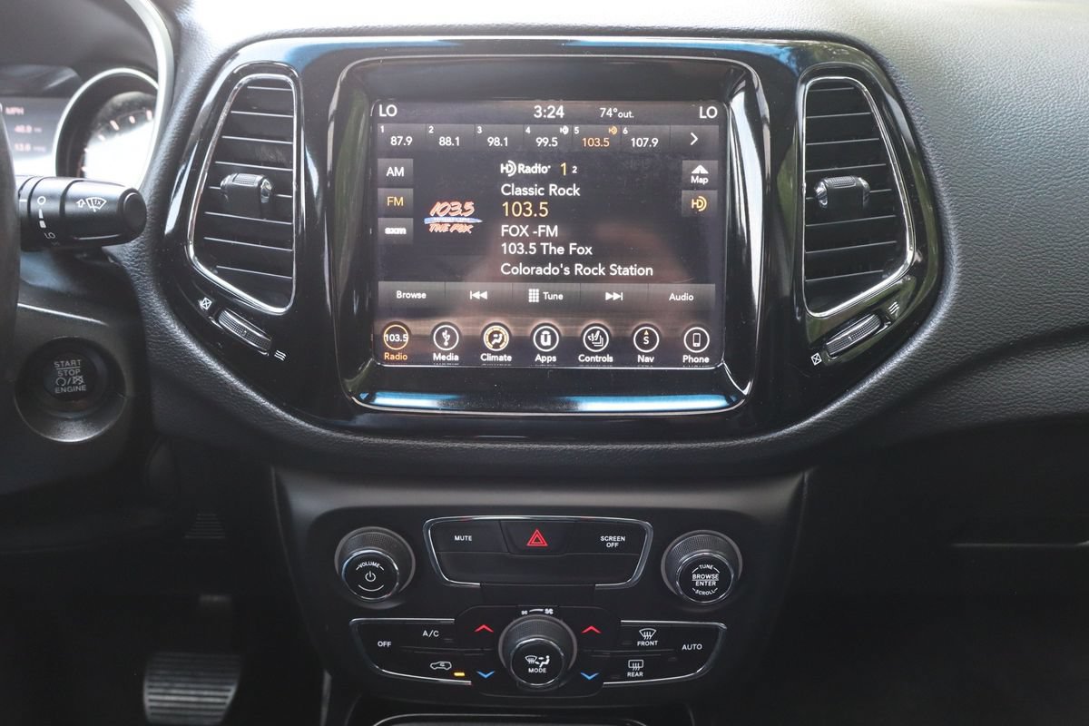 Used 2019 Jeep Compass Limited AWD/4WD image 35