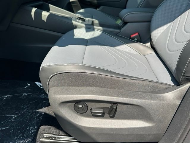 New 2026 Volkswagen Tiguan SE R-Line AWD/4WD image 25