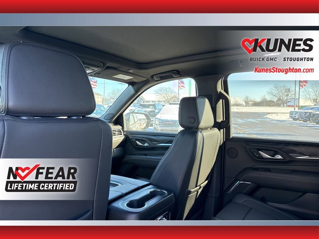 Used 2023 GMC Yukon XL Denali image 28