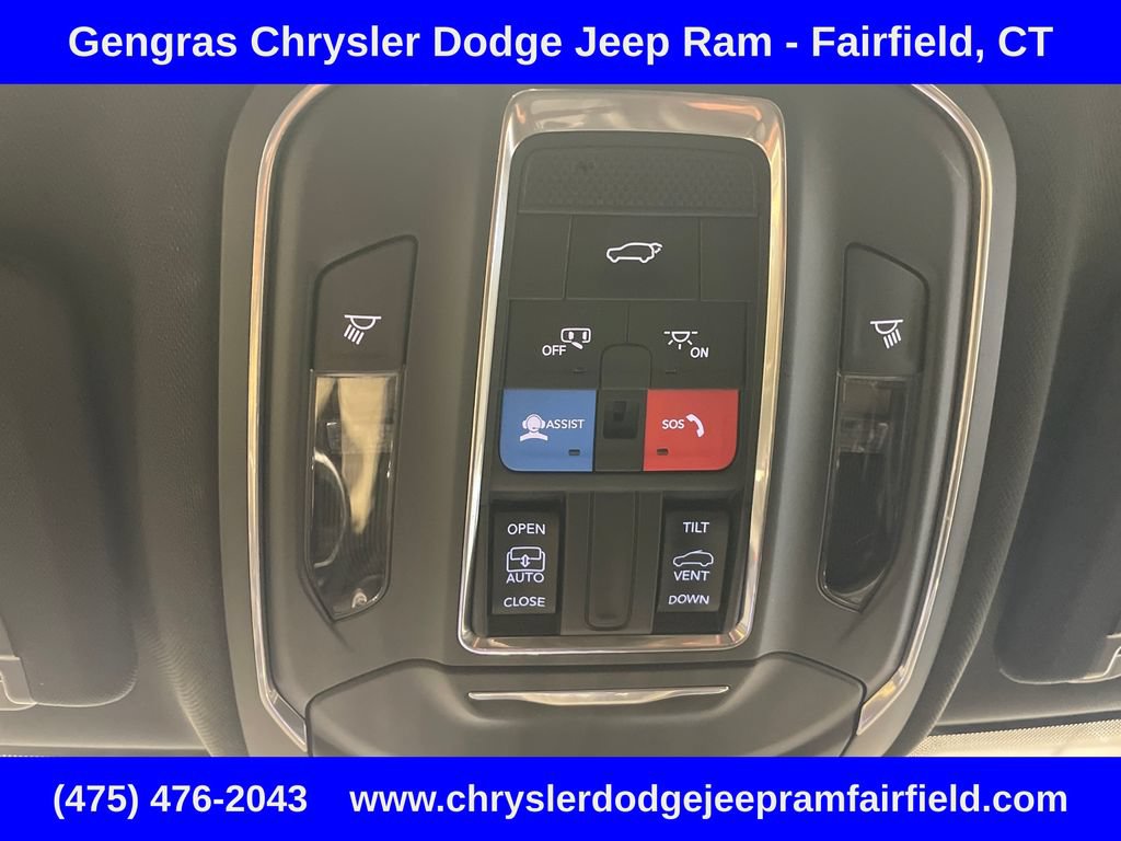 Certified 2025 Jeep Grand Cherokee L Altitude AWD/4WD image 59
