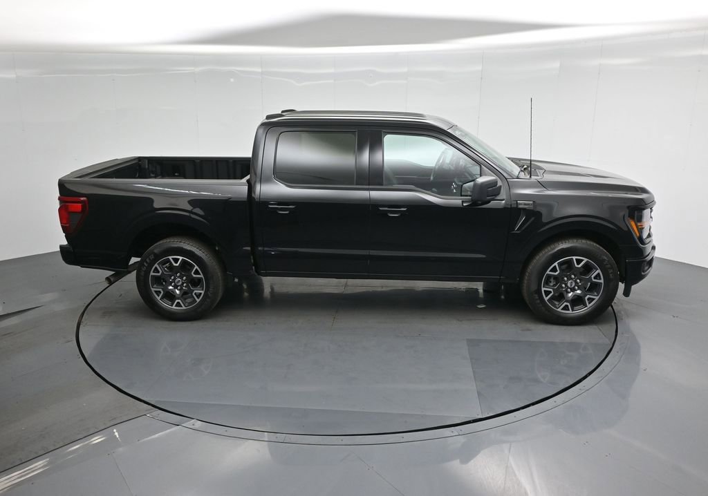 New 2024 Ford F150 XLT w/ XLT Black Appearance Package image 36