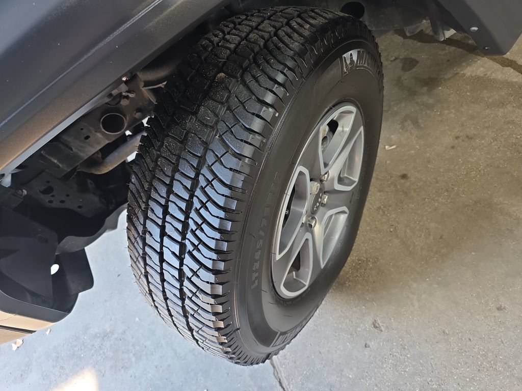 Used 2022 Jeep Wrangler Unlimited Sport AWD/4WD image 31